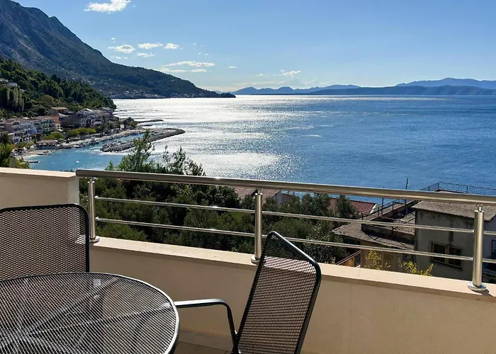 1 Bedroom Lovely In Apartment Podgora (Split-Dalmatia)