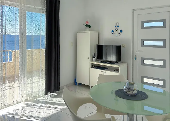 Apartman 1 Bedroom Lovely In